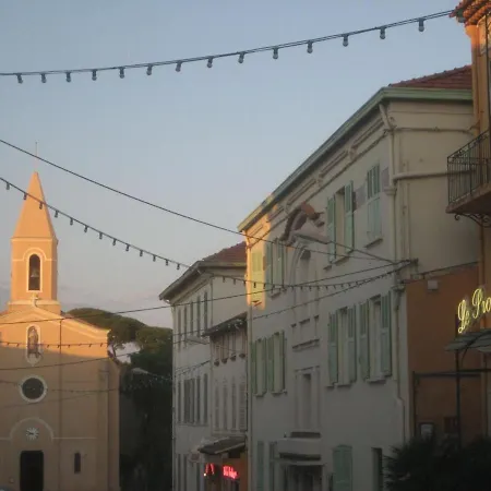 Les Quatre Vents Mit Traumhaftem Meerblick Hyeres